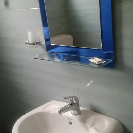 Sasha * Vlorë